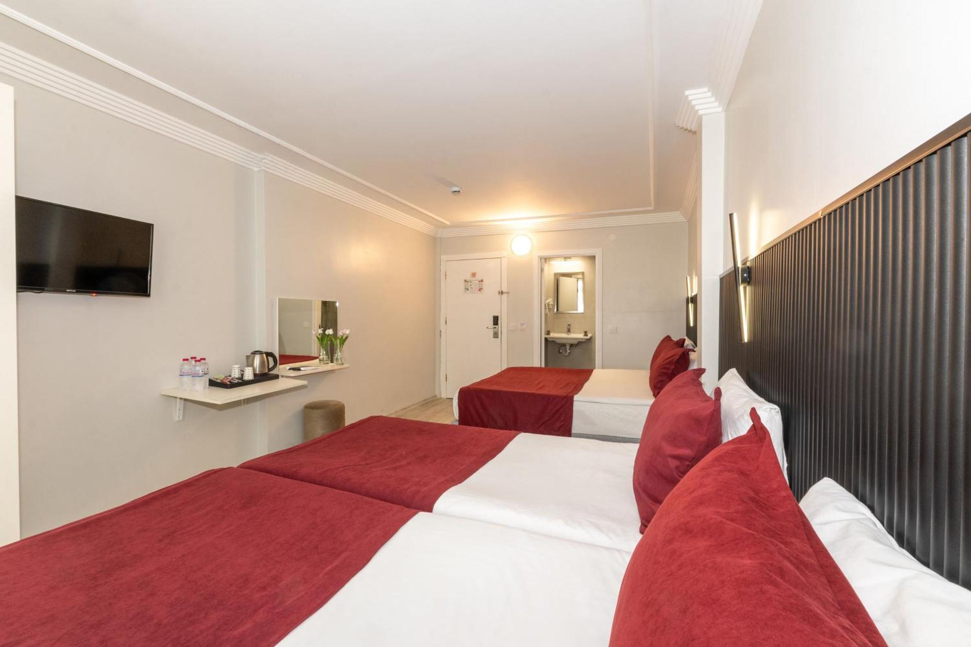 Istanbul Holiday Hotel Εξωτερικό φωτογραφία