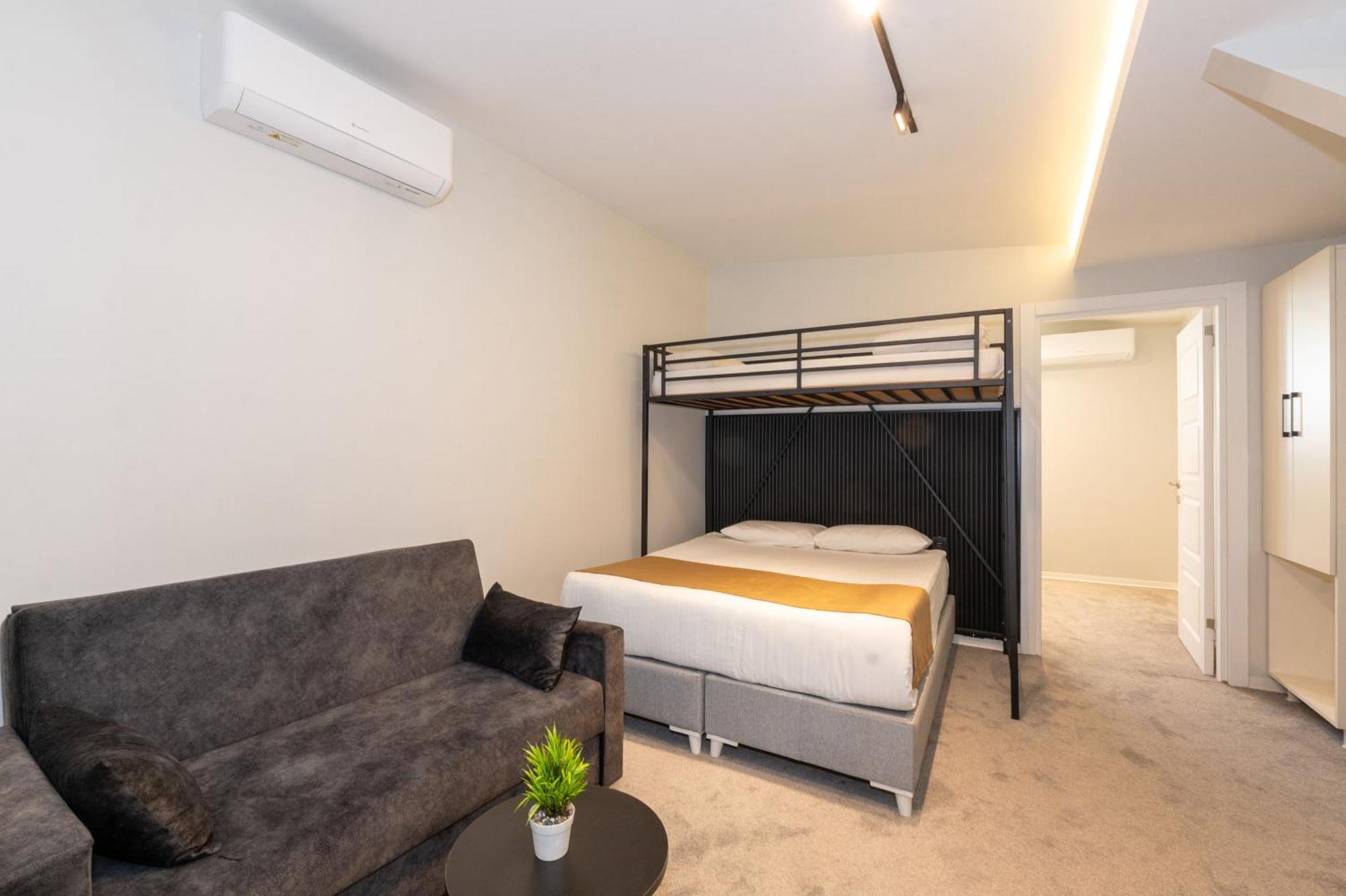 Istanbul Holiday Hotel Εξωτερικό φωτογραφία