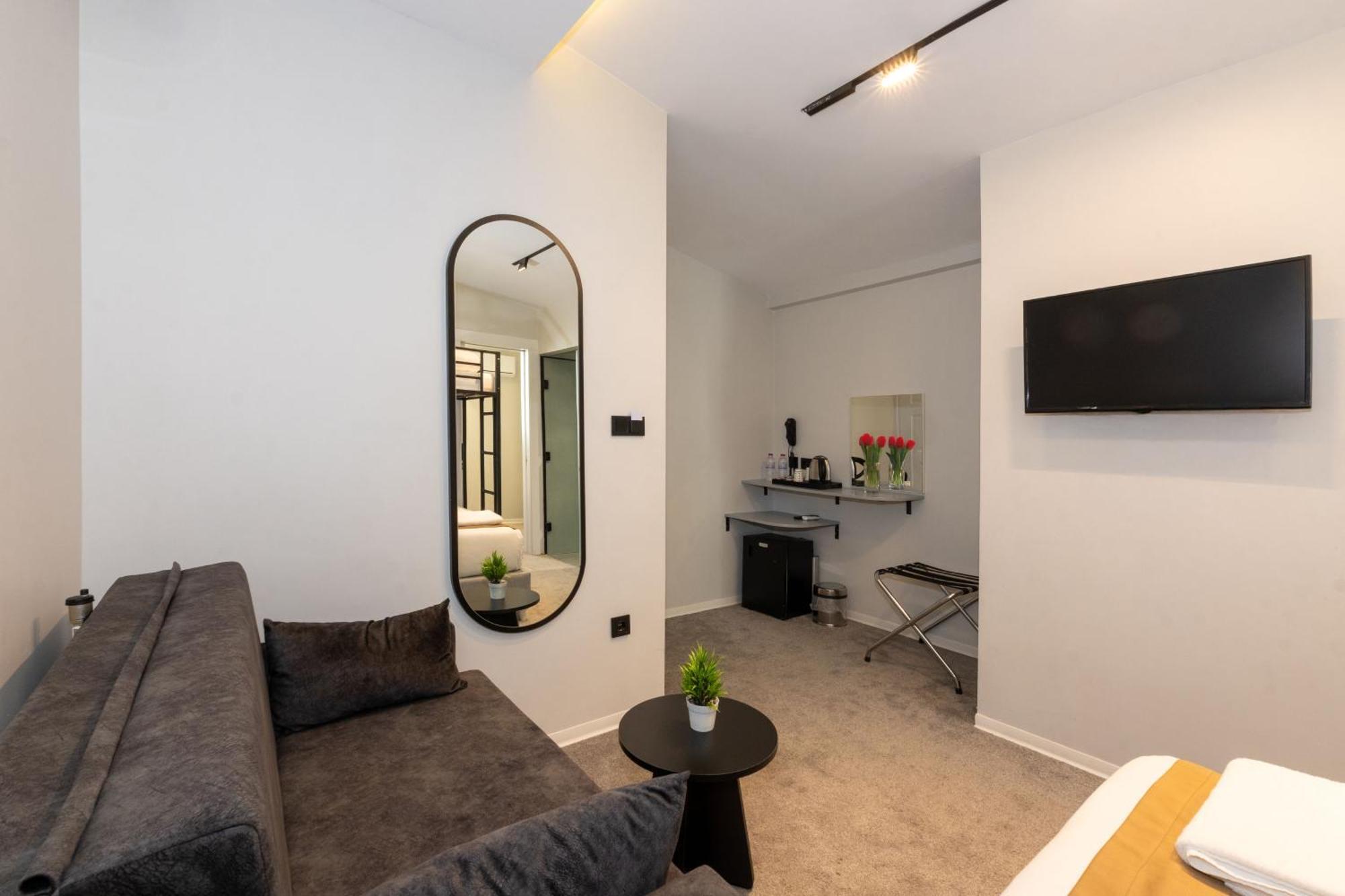 Istanbul Holiday Hotel Εξωτερικό φωτογραφία
